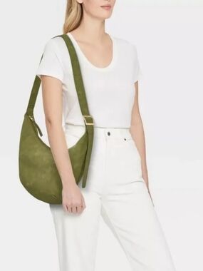 NWT Universal Thread Slouchy Crescent Sling Handbag